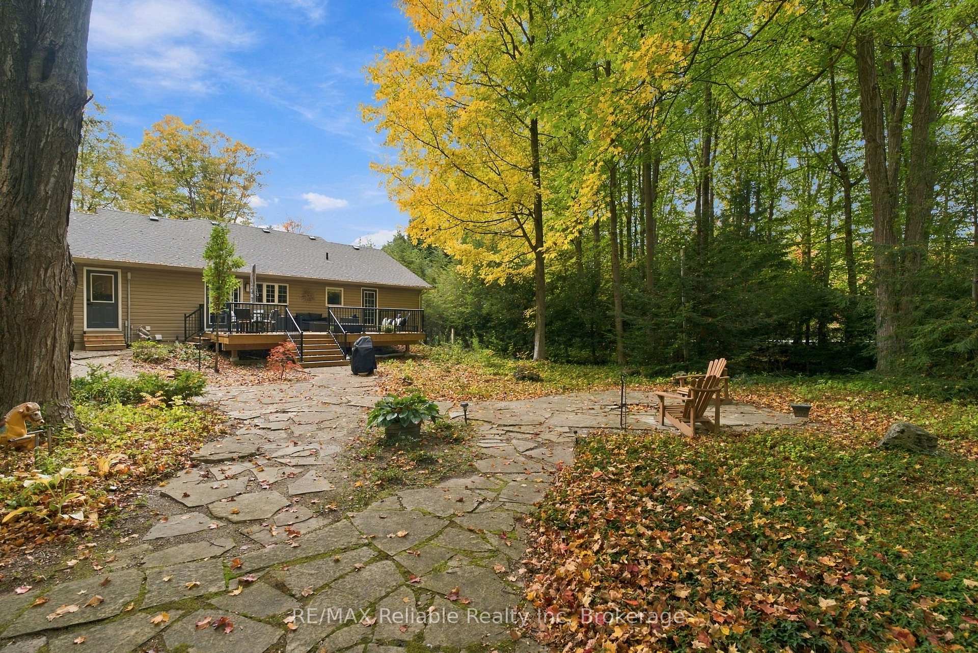 Photo 47 of 77376 Forest Ridge Road, Bluewater, Bayfield — HOMEH