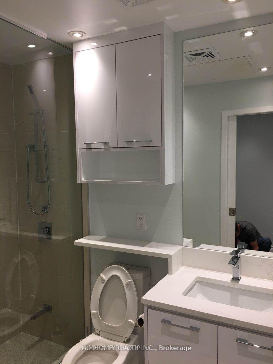 Photo 10 of Unit 4009, 1 Bloor Street E, Toronto, Church-Yonge Corridor — HOMEH