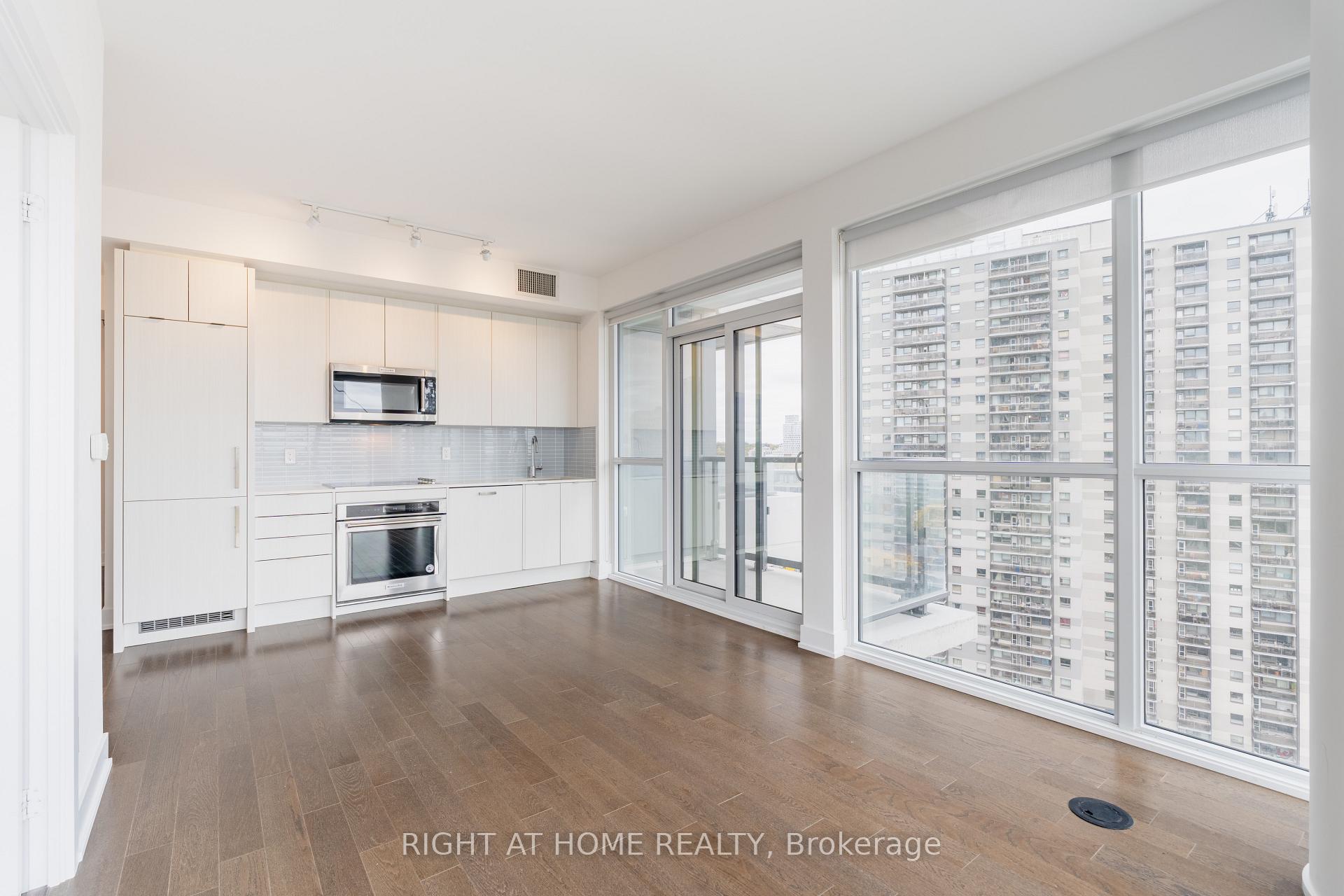 Photo 7 of Unit 1307, 181 Bedford Road, Toronto, The Annex — HOMEH
