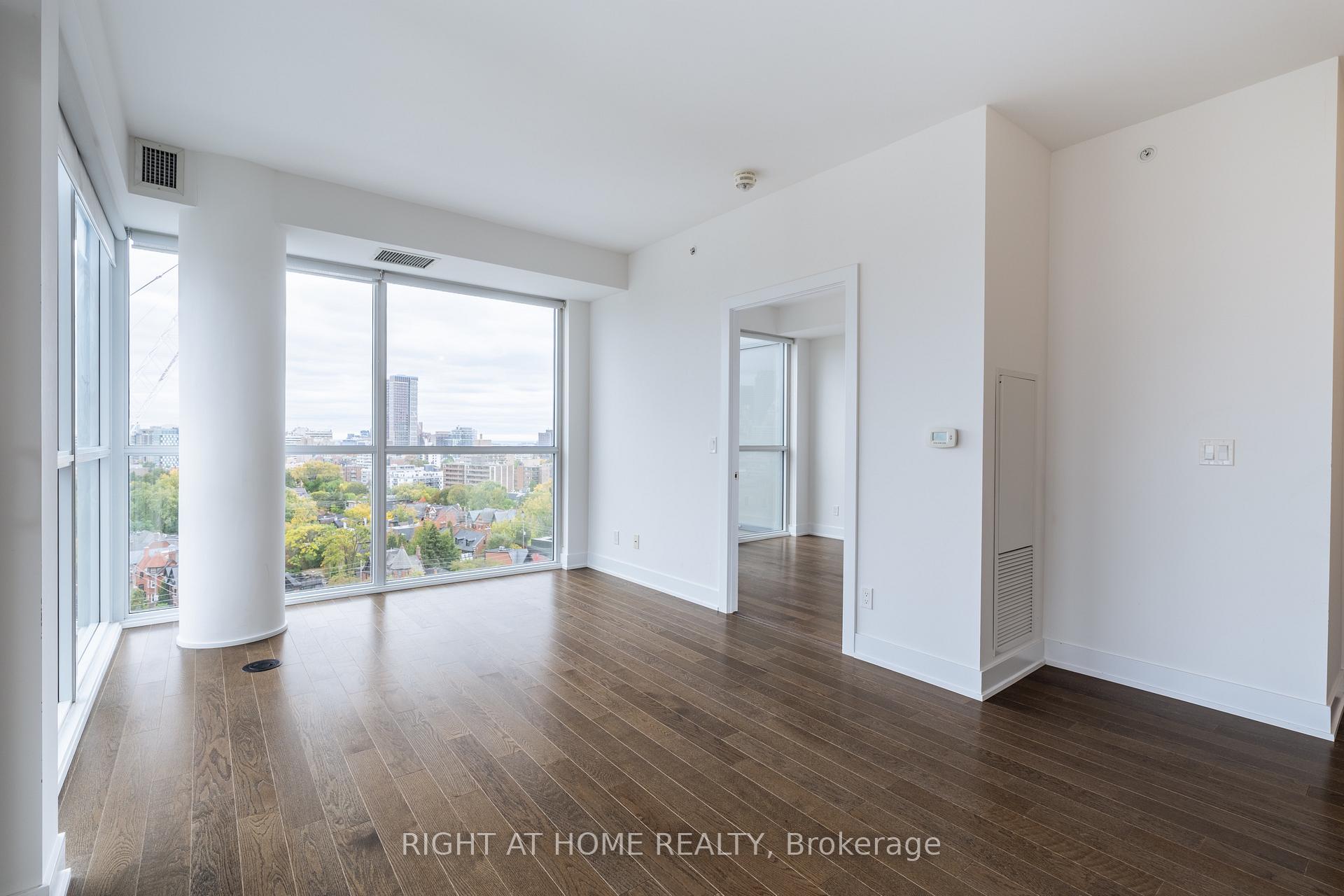 Photo 8 of Unit 1307, 181 Bedford Road, Toronto, The Annex — HOMEH