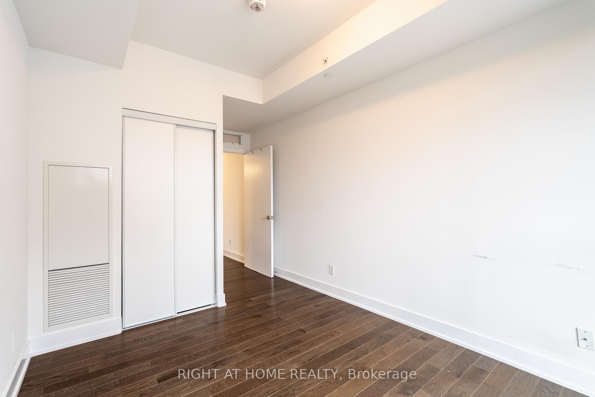 Photo 15 of Unit 1307, 181 Bedford Road, Toronto, The Annex — HOMEH