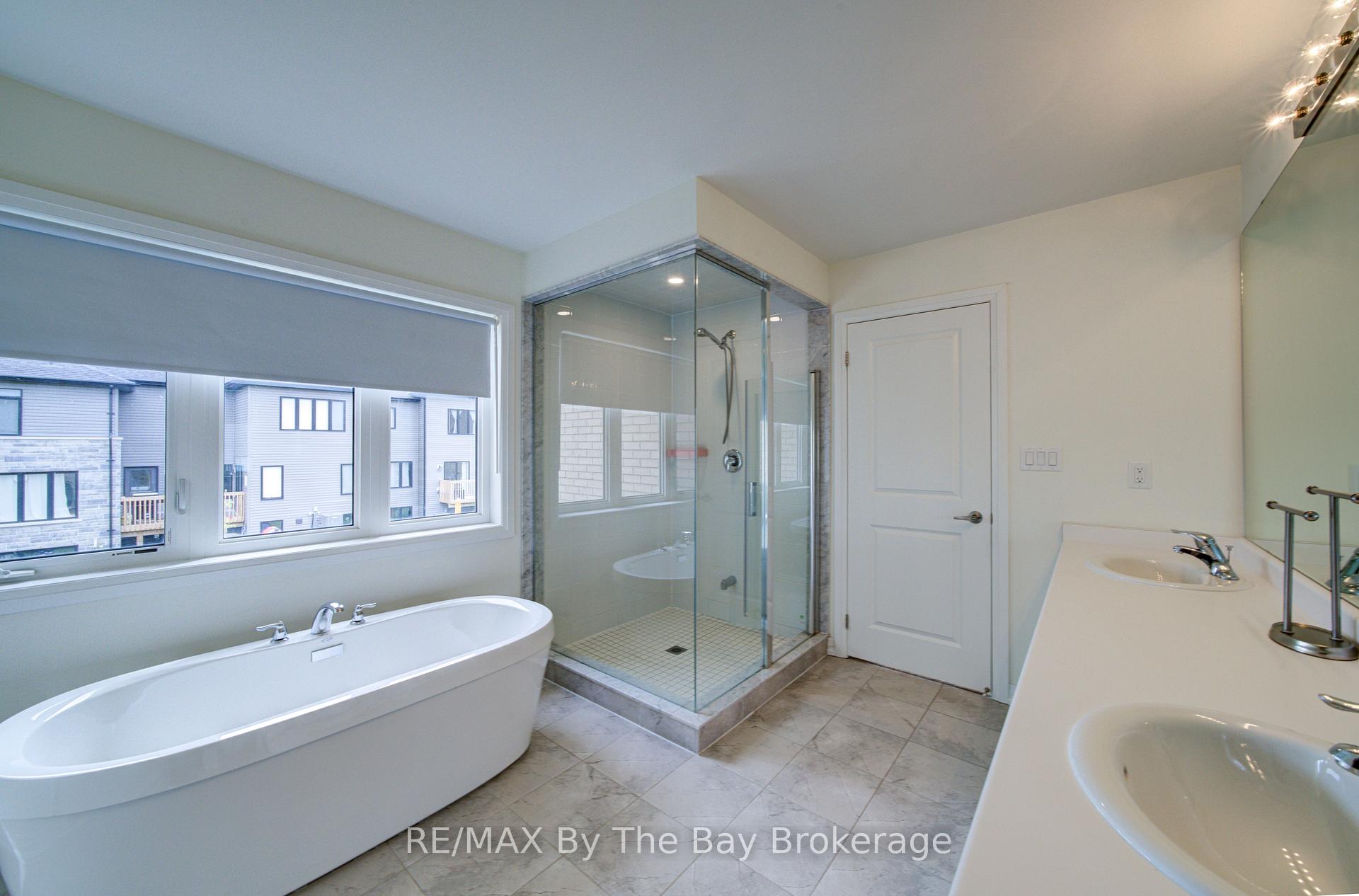 Photo 26 of 73 Federica Crescent, Wasaga Beach — HOMEH