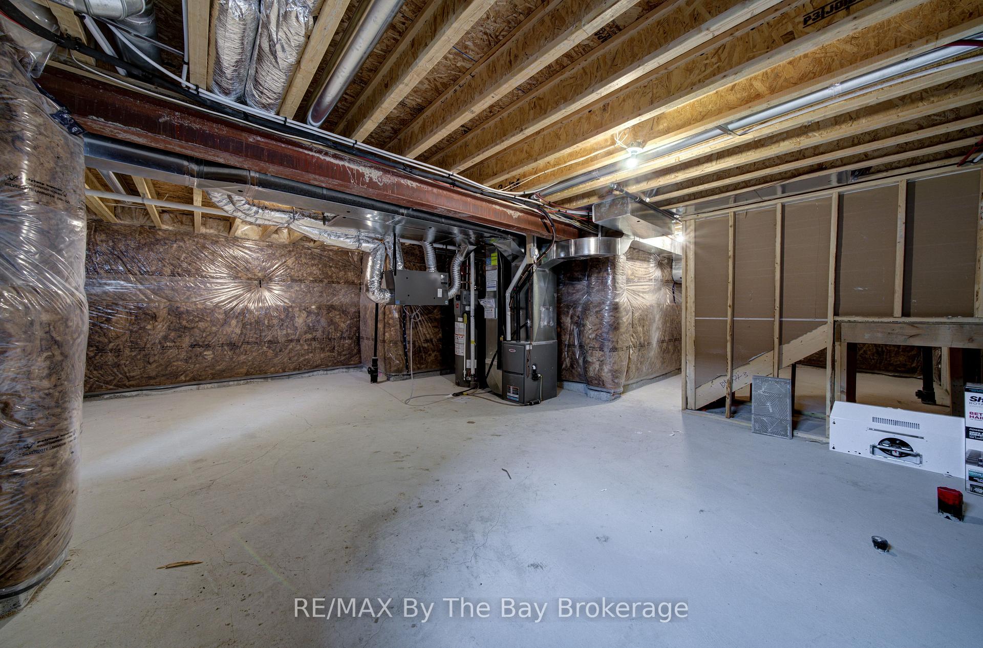 Photo 38 of 73 Federica Crescent, Wasaga Beach — HOMEH