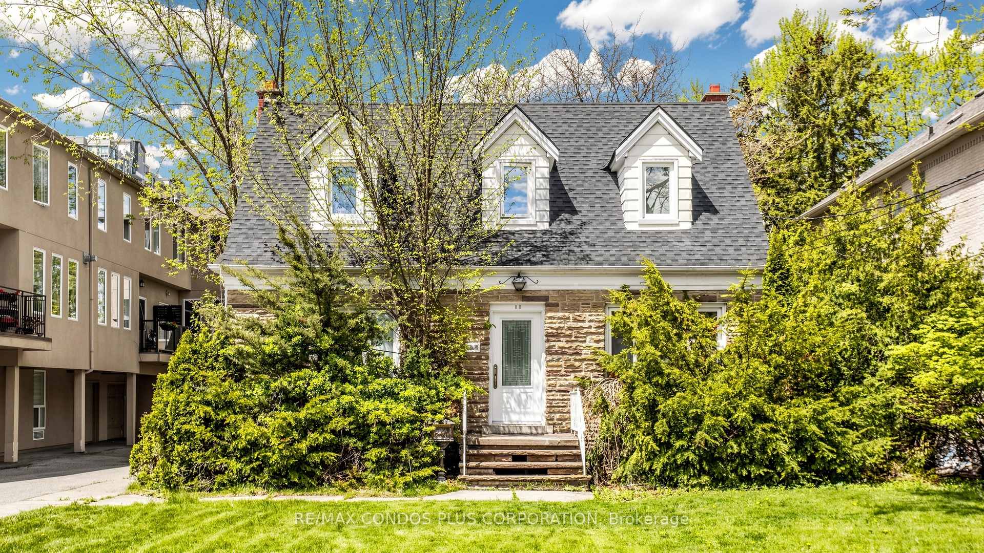 Front of 78 Spring Garden Avenue