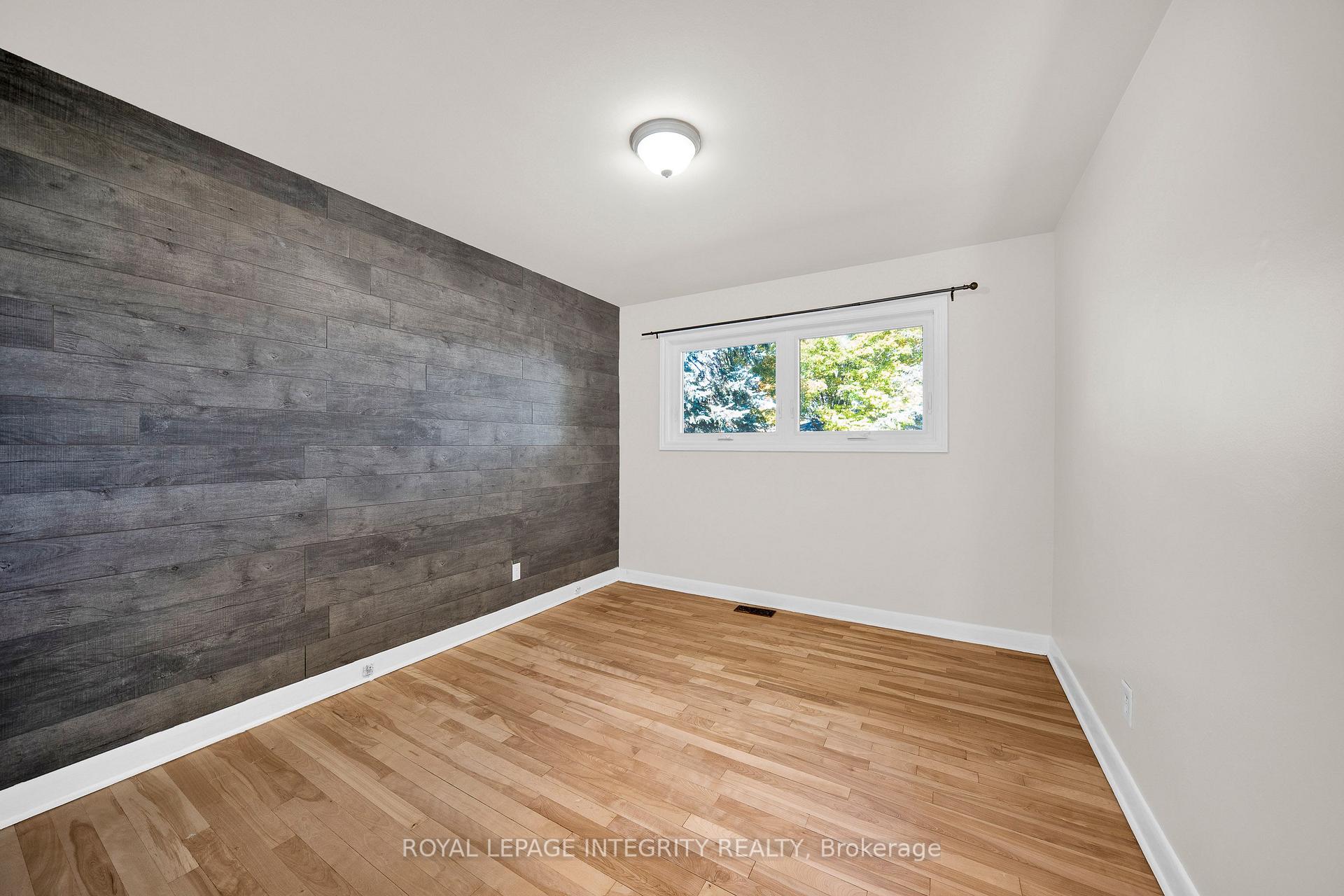 Photo 18 of 2408 Drury Lane, Ottawa, Parkway Park — HOMEH