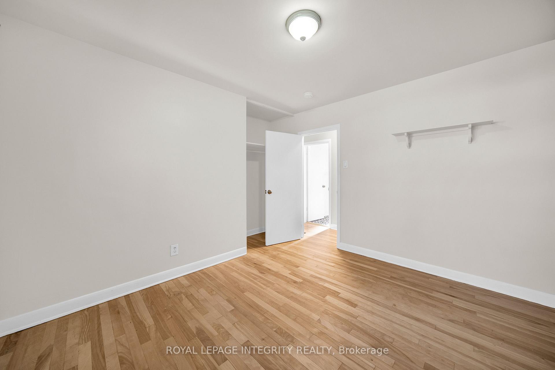 Photo 19 of 2408 Drury Lane, Ottawa, Parkway Park — HOMEH
