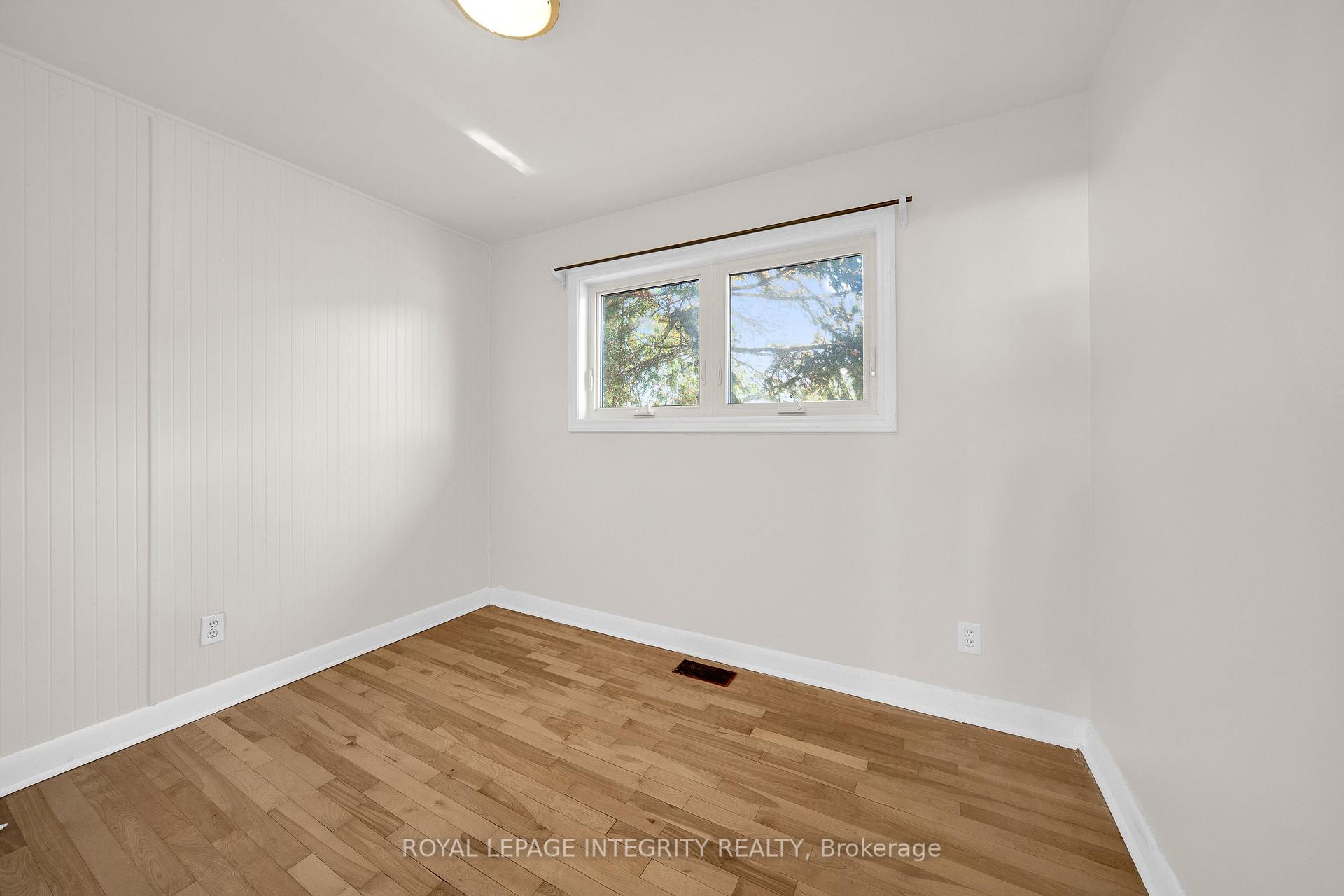Photo 22 of 2408 Drury Lane, Ottawa, Parkway Park — HOMEH