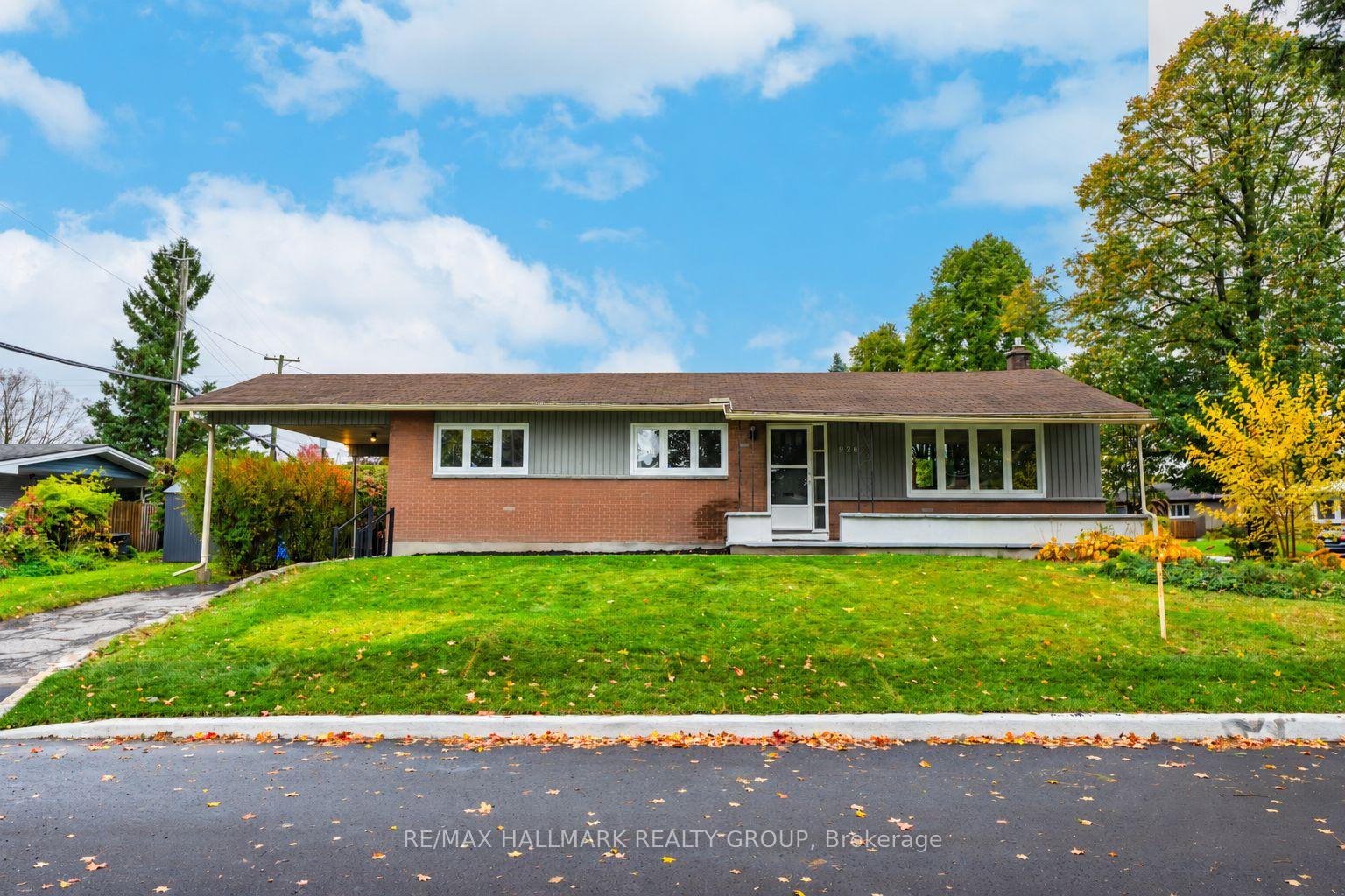 Photo 1 of 926 Elsett Drive, Ottawa, Elmvale Acres/Urbandale — HOMEH
