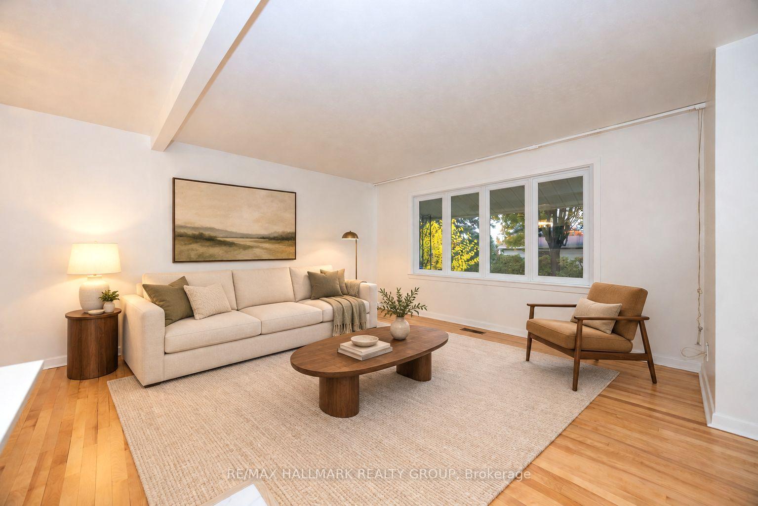 Photo 8 of 926 Elsett Drive, Ottawa, Elmvale Acres/Urbandale — HOMEH