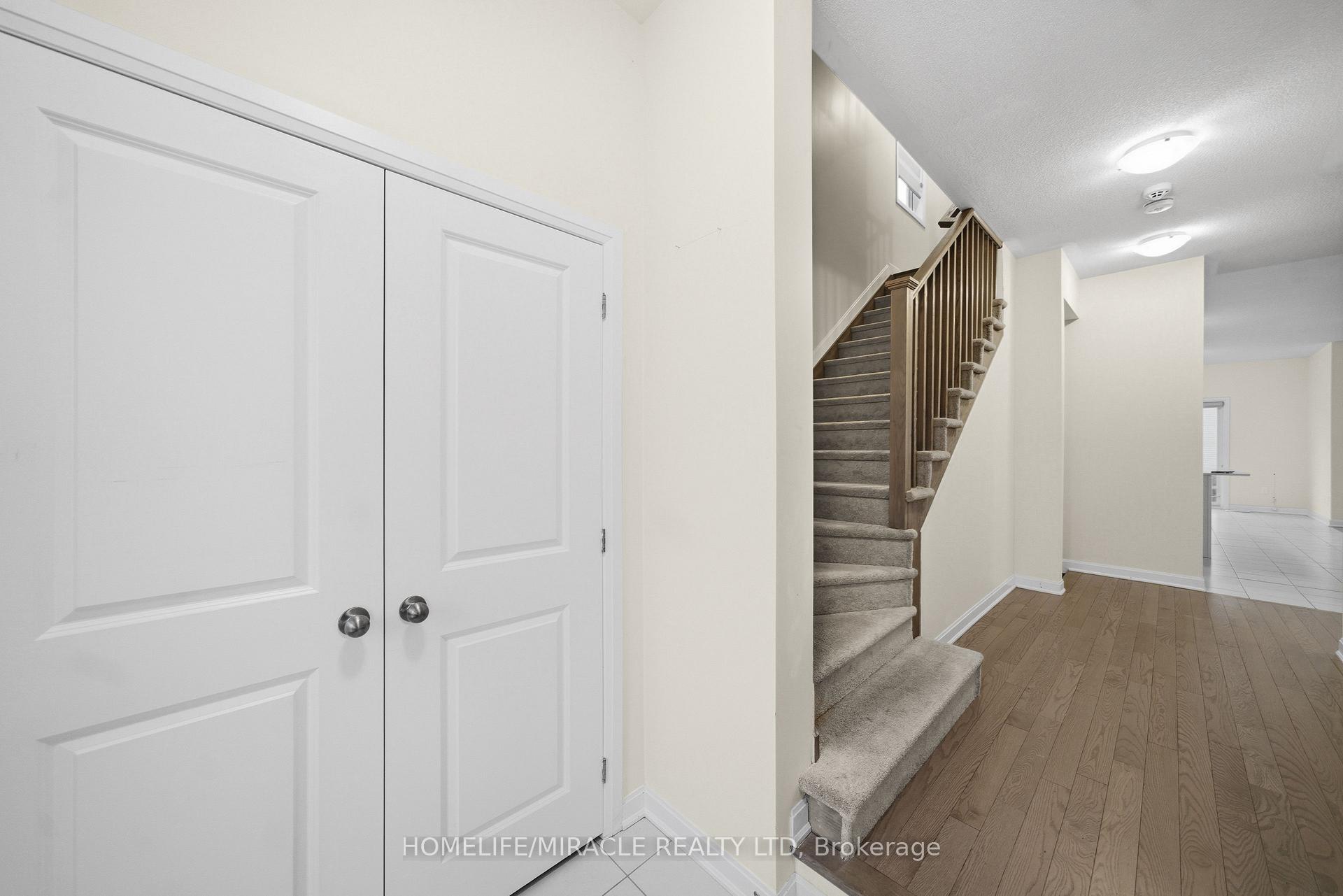 Photo 5 of 107 Oakmont Drive, Loyalist, Bath — HOMEH