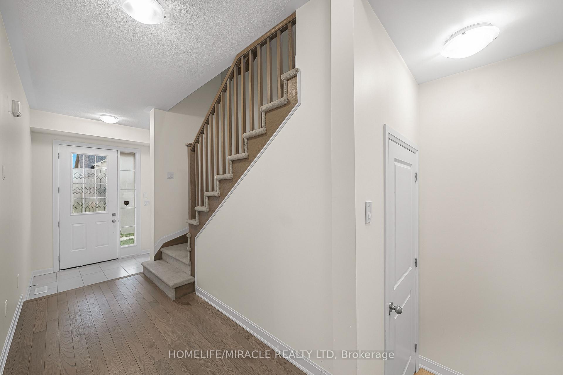 Photo 6 of 107 Oakmont Drive, Loyalist, Bath — HOMEH