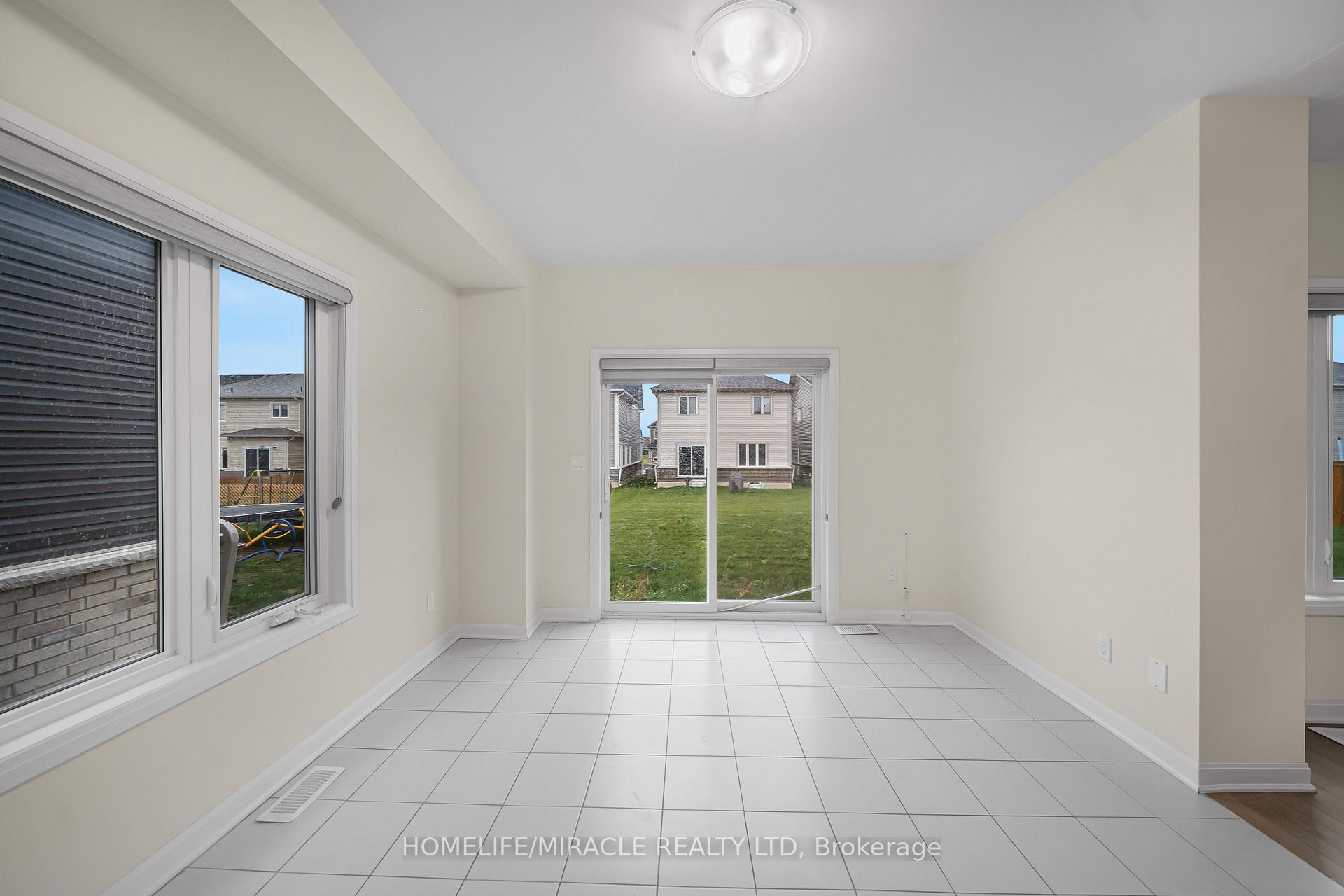 Photo 9 of 107 Oakmont Drive, Loyalist, Bath — HOMEH