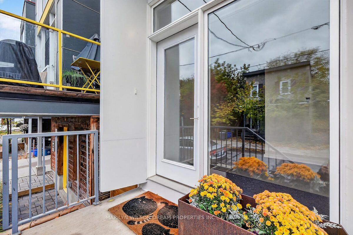 Photo 3 of 43 Stirling Avenue, Ottawa, Hintonburg — HOMEH