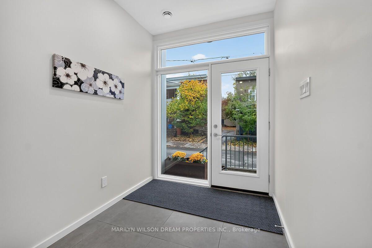 Photo 4 of 43 Stirling Avenue, Ottawa, Hintonburg — HOMEH