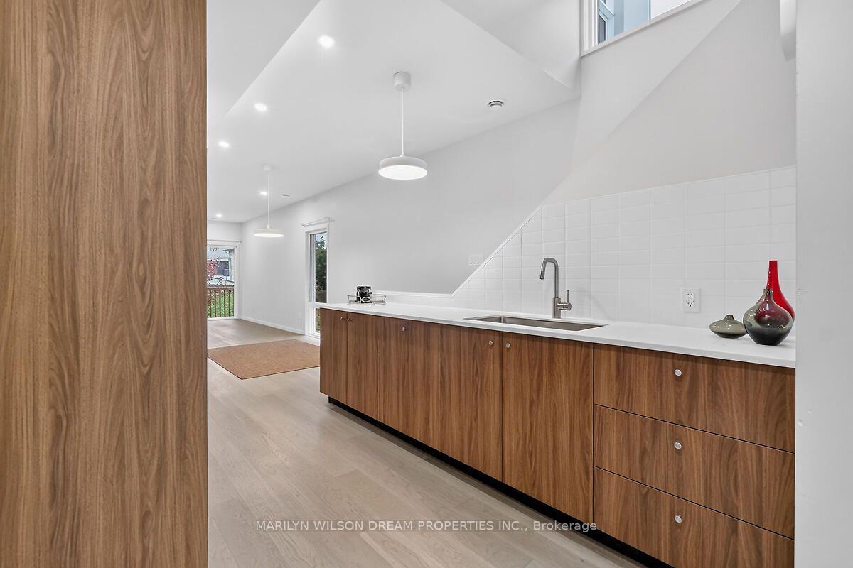 Photo 6 of 43 Stirling Avenue, Ottawa, Hintonburg — HOMEH
