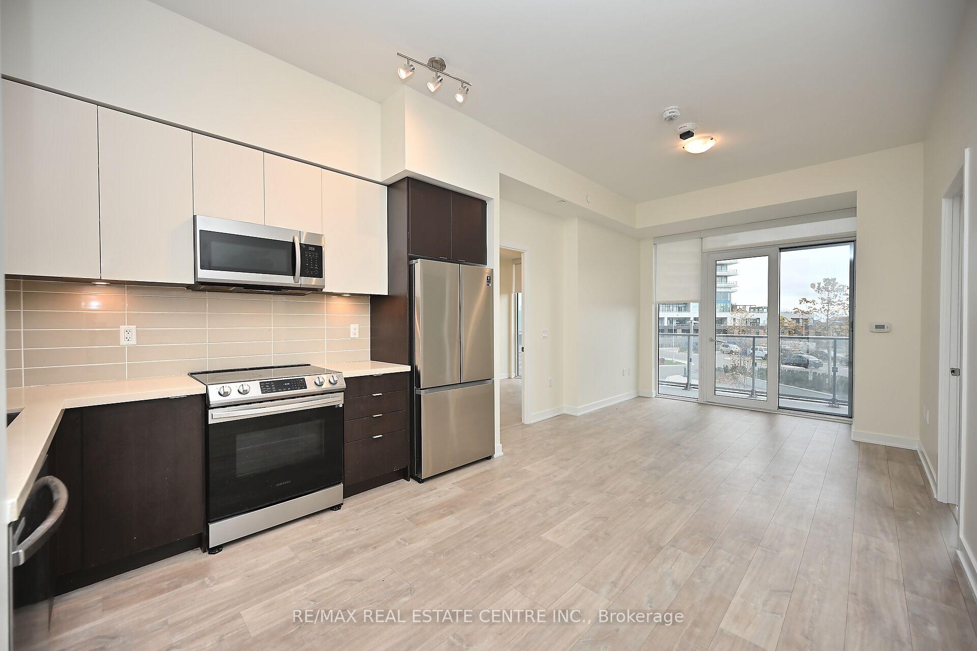Photo 6 of Unit 206, 4655 Metcalfe Avenue, Mississauga, Central Erin Mills — HOMEH