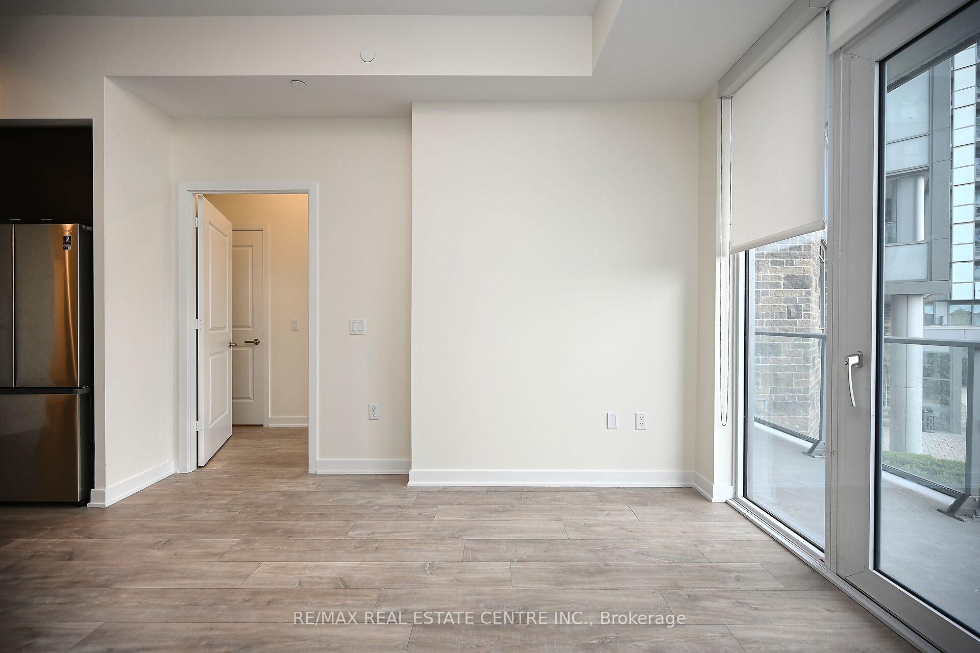 Photo 11 of Unit 206, 4655 Metcalfe Avenue, Mississauga, Central Erin Mills — HOMEH