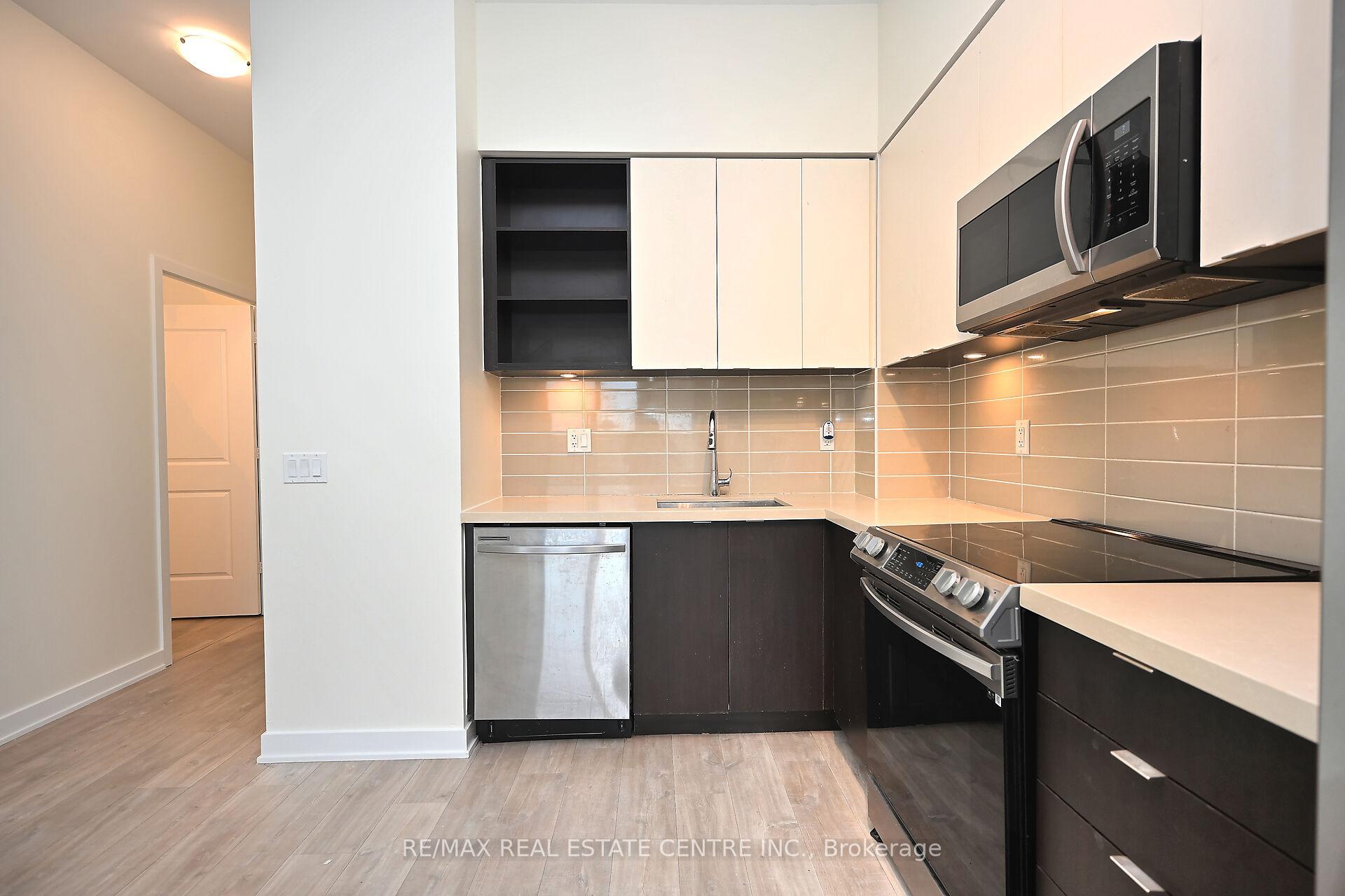 Photo 15 of Unit 206, 4655 Metcalfe Avenue, Mississauga, Central Erin Mills — HOMEH