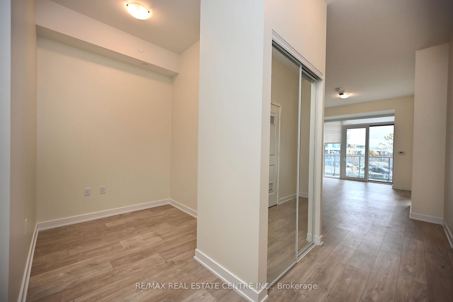 Photo 17 of Unit 206, 4655 Metcalfe Avenue, Mississauga, Central Erin Mills — HOMEH