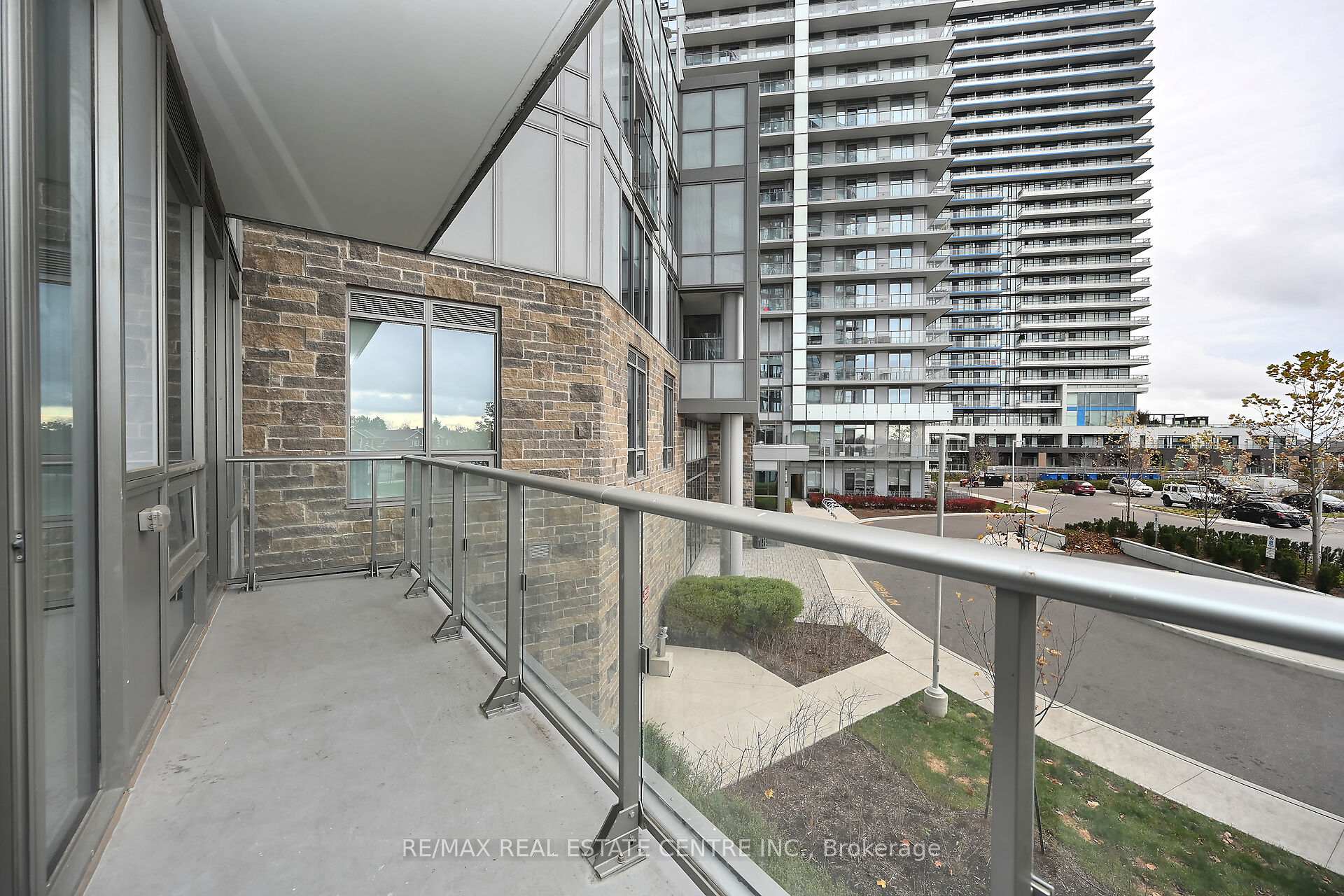 Photo 24 of Unit 206, 4655 Metcalfe Avenue, Mississauga, Central Erin Mills — HOMEH