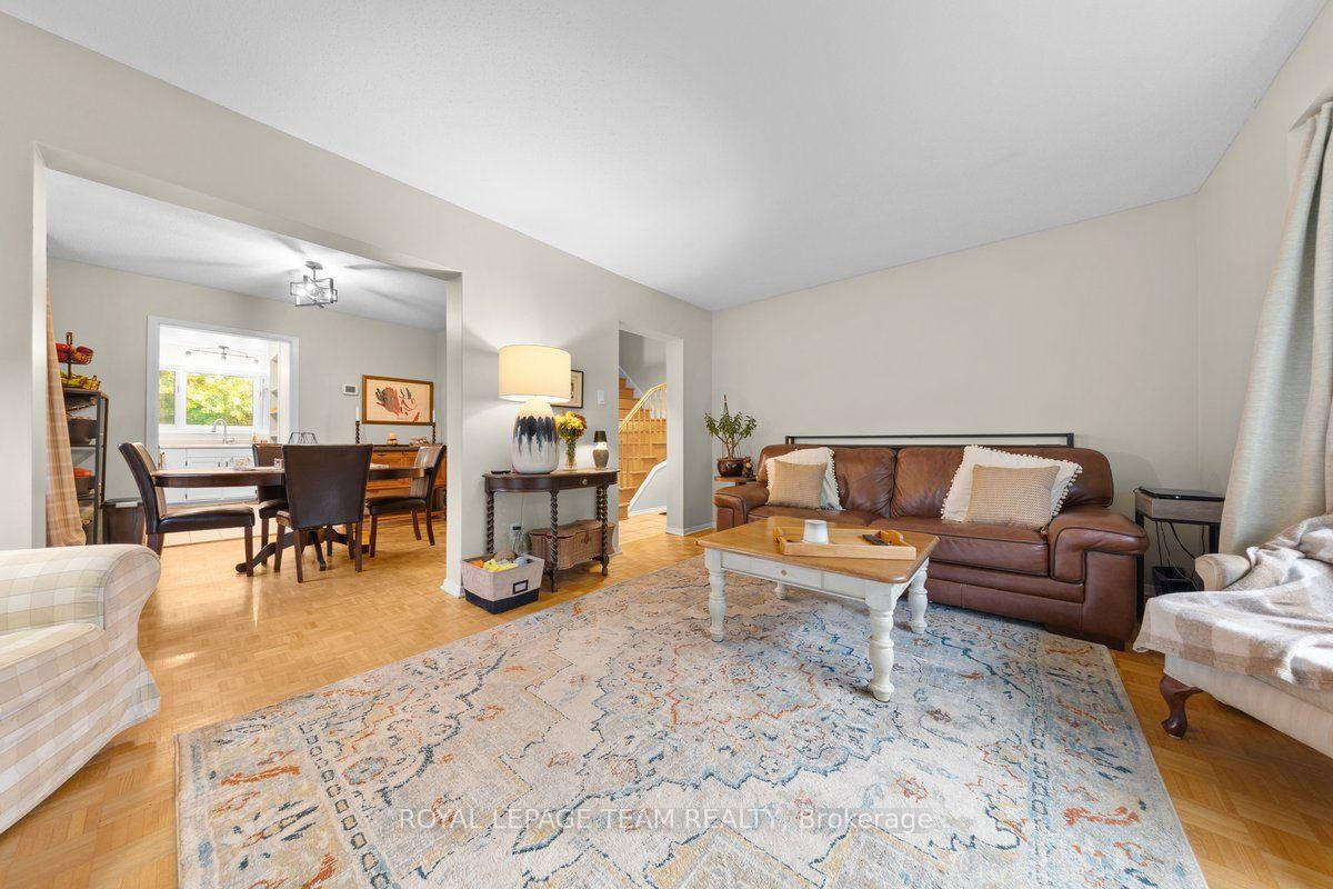 Photo 8 of 53 Meadowbank Drive, Ottawa, Briargreen — HOMEH