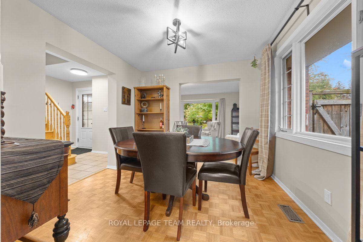 Photo 9 of 53 Meadowbank Drive, Ottawa, Briargreen — HOMEH