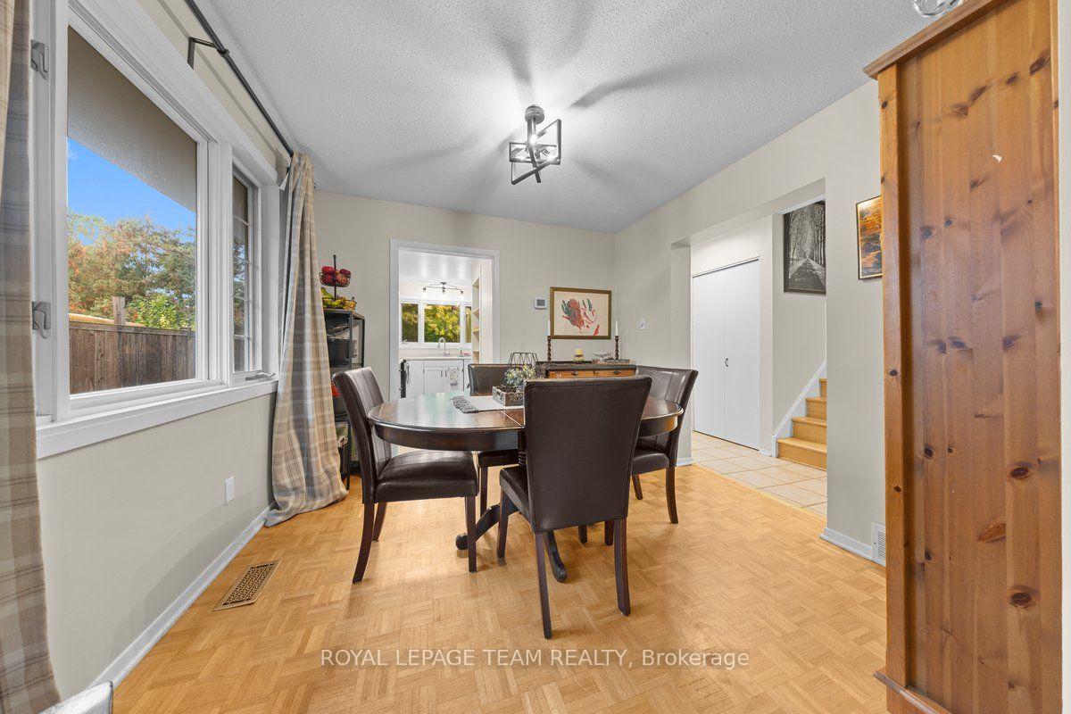 Photo 10 of 53 Meadowbank Drive, Ottawa, Briargreen — HOMEH