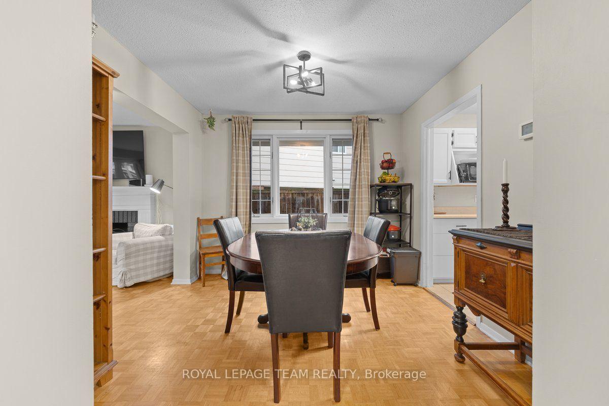 Photo 11 of 53 Meadowbank Drive, Ottawa, Briargreen — HOMEH