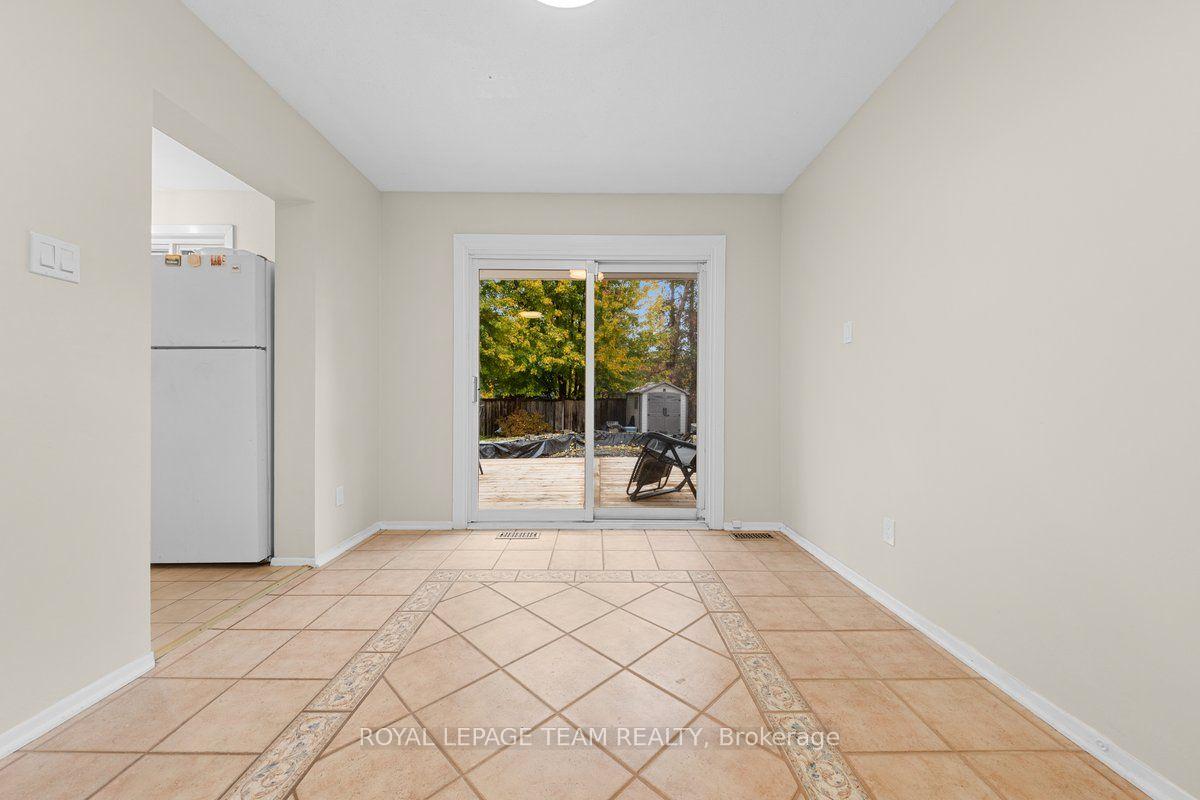 Photo 20 of 53 Meadowbank Drive, Ottawa, Briargreen — HOMEH