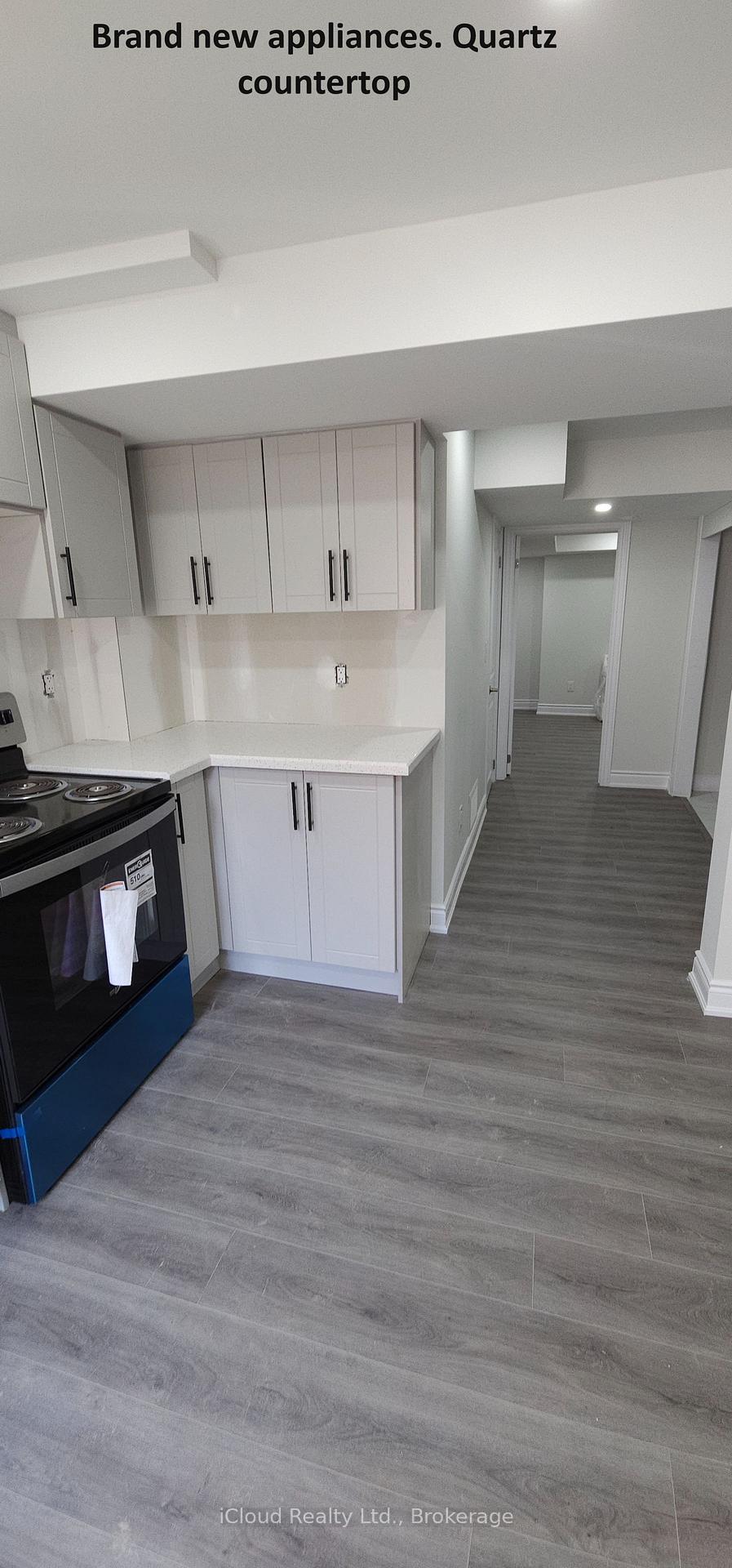 Photo 3 of Unit Bsmt, 1133 Windbrook Grove, Mississauga, East Credit — HOMEH