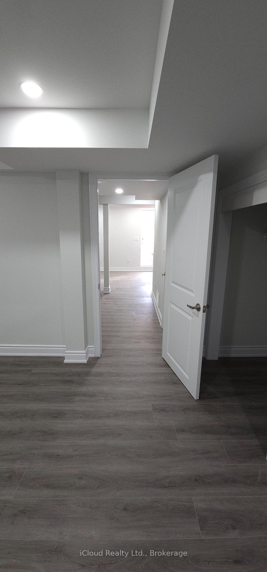 Photo 11 of Unit Bsmt, 1133 Windbrook Grove, Mississauga, East Credit — HOMEH