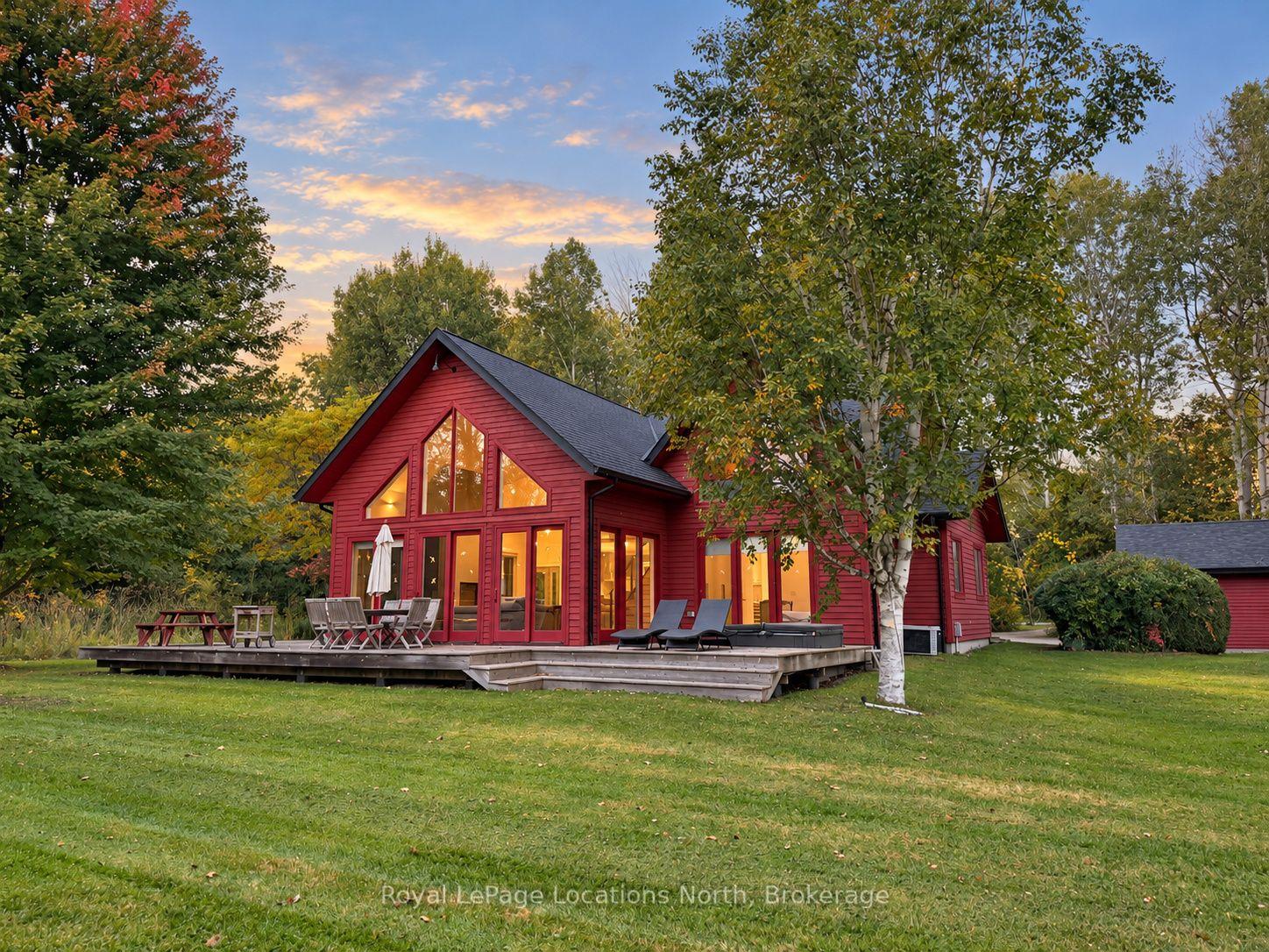 Photo 18 of 21 Buckingham Boulevard, Clearview, Rural Clearview — HOMEH