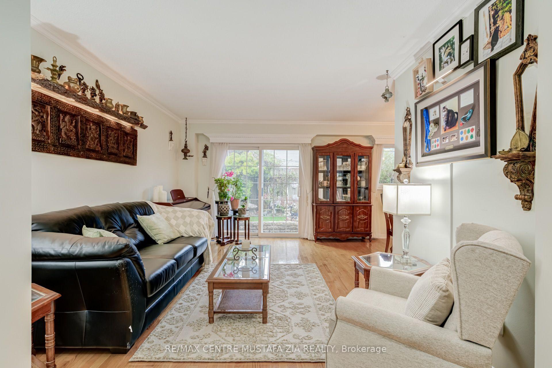 Photo 12 of Unit 100, 2440 Bromsgrove Road, Mississauga, Clarkson — HOMEH