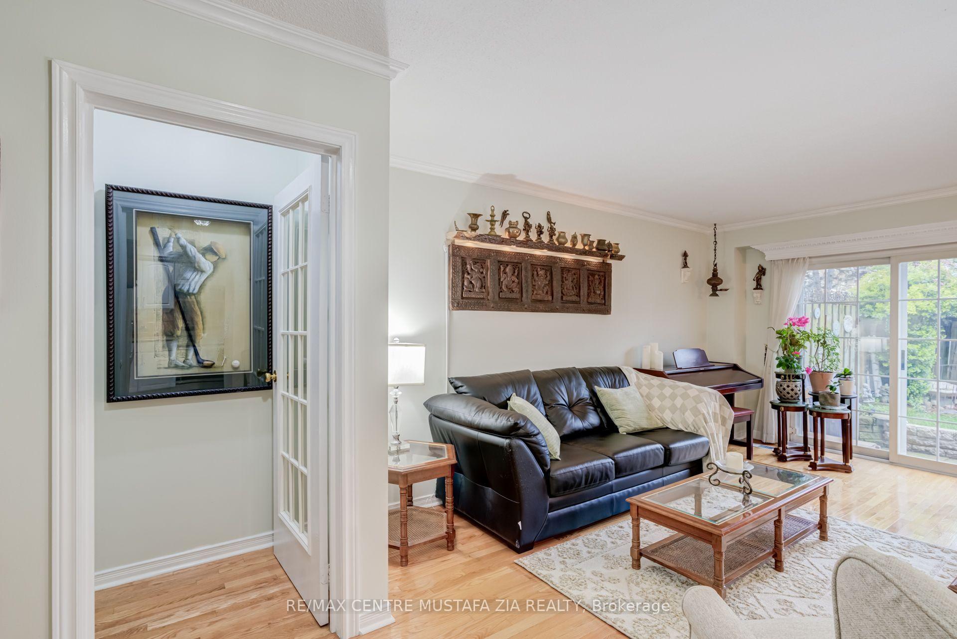 Photo 16 of Unit 100, 2440 Bromsgrove Road, Mississauga, Clarkson — HOMEH