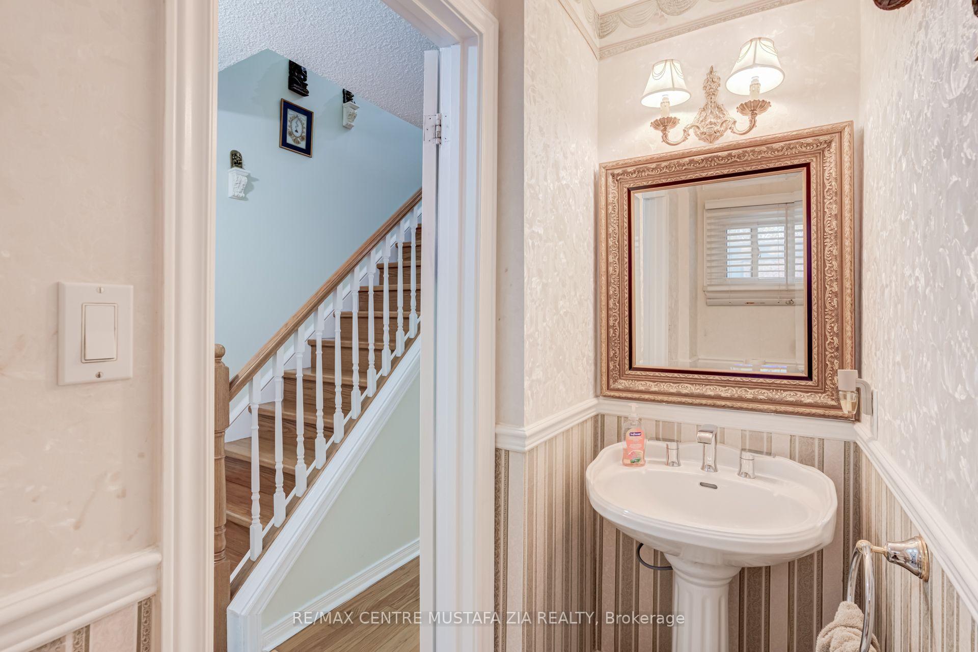 Photo 28 of Unit 100, 2440 Bromsgrove Road, Mississauga, Clarkson — HOMEH