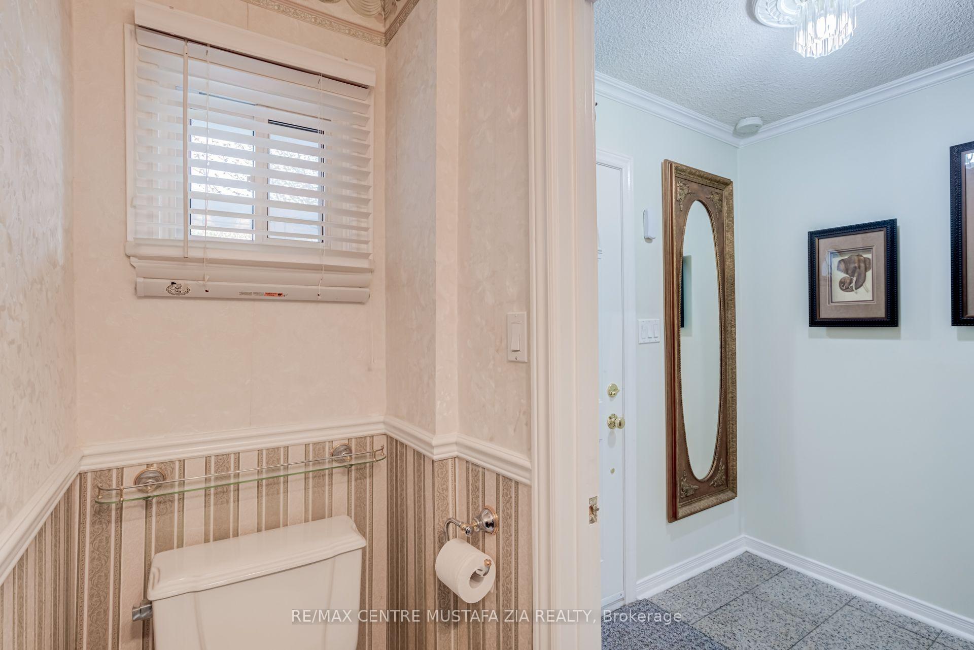 Photo 29 of Unit 100, 2440 Bromsgrove Road, Mississauga, Clarkson — HOMEH