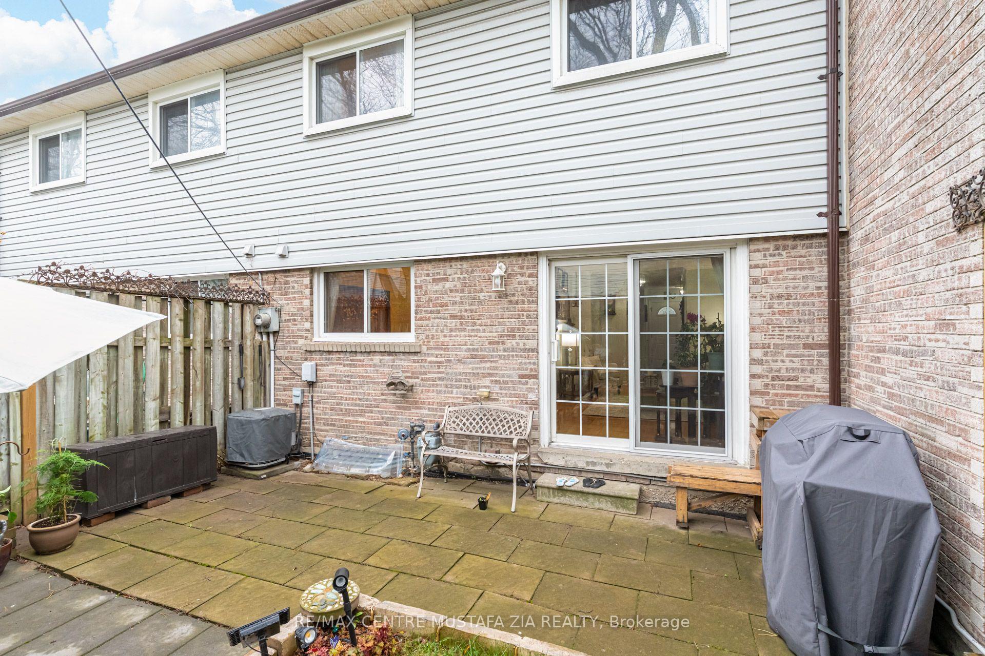 Photo 44 of Unit 100, 2440 Bromsgrove Road, Mississauga, Clarkson — HOMEH