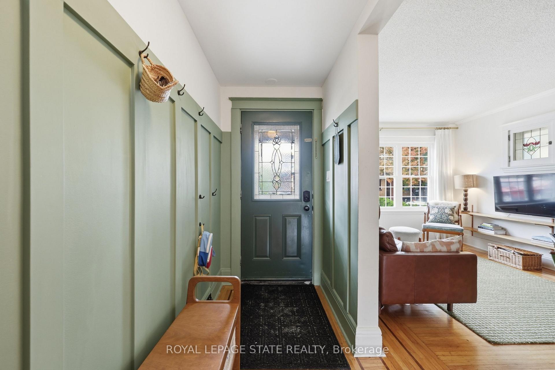 Photo 7 of 255 Ottawa Street S, Hamilton, Delta — HOMEH
