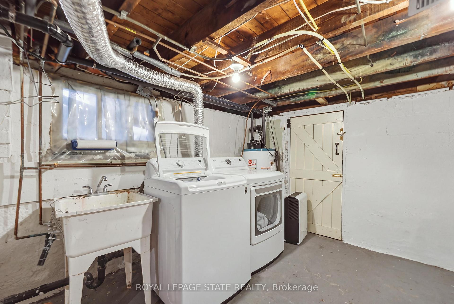 Photo 28 of 255 Ottawa Street S, Hamilton, Delta — HOMEH