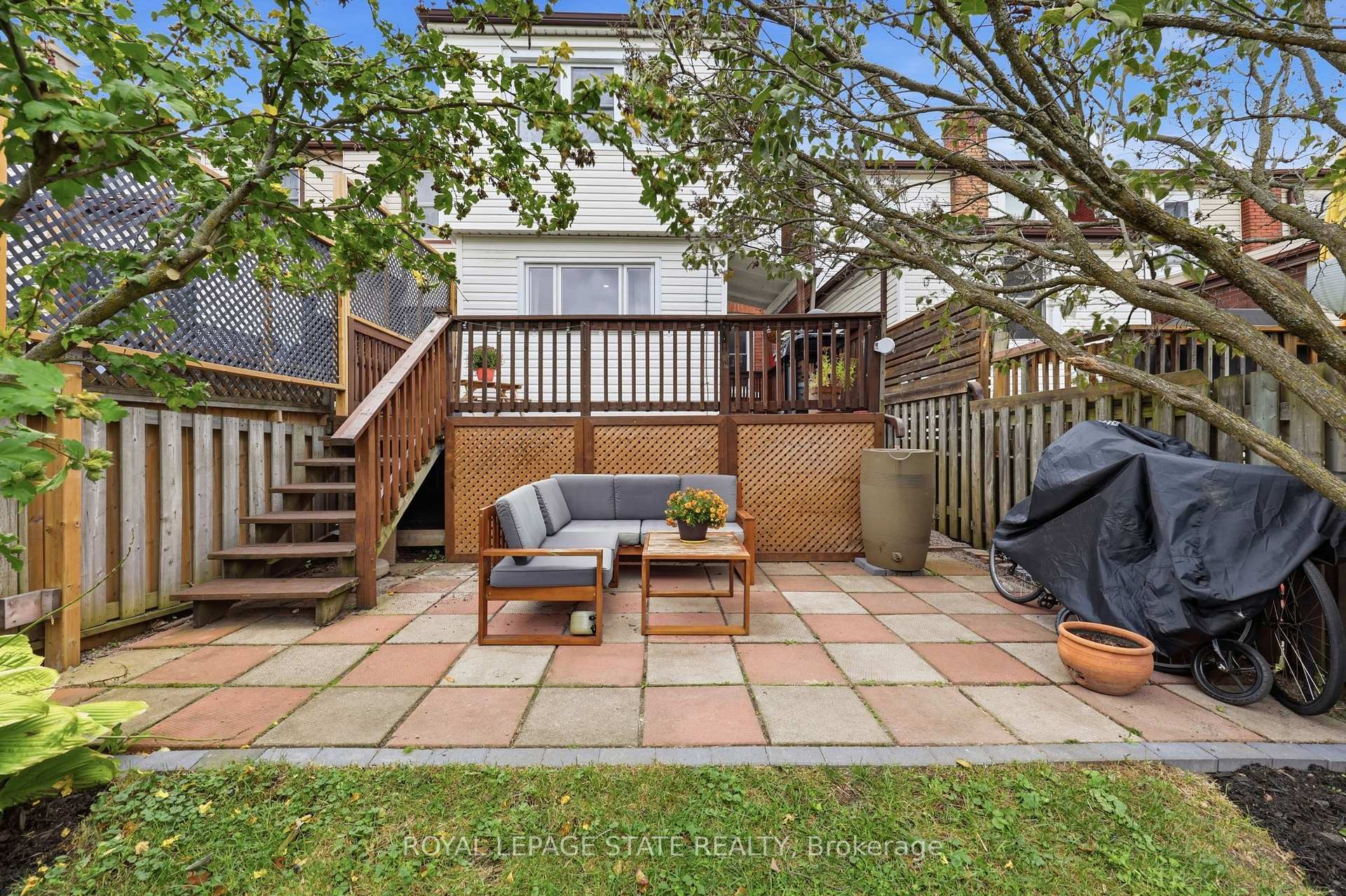 Photo 32 of 255 Ottawa Street S, Hamilton, Delta — HOMEH