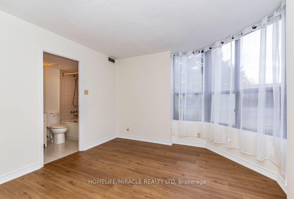 Photo 21 of Unit 102, 8 Silverbell Grove, Scarborough, Malvern — HOMEH