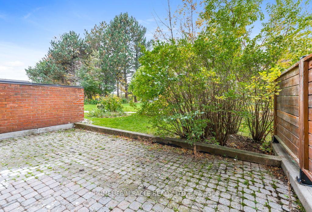 Photo 25 of Unit 102, 8 Silverbell Grove, Scarborough, Malvern — HOMEH
