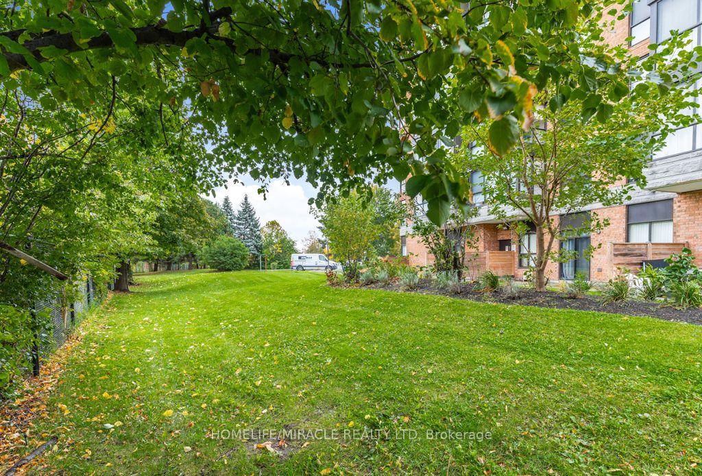 Photo 35 of Unit 102, 8 Silverbell Grove, Scarborough, Malvern — HOMEH