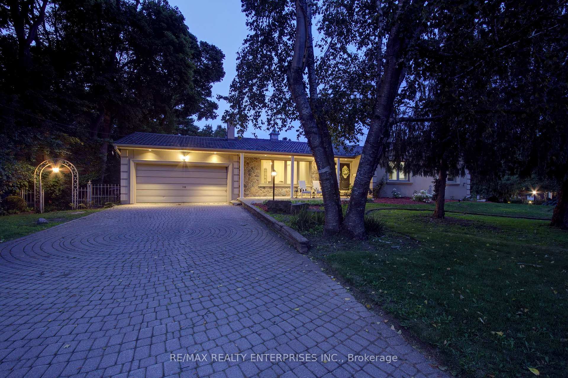 Photo of 551 Cochise Crescent