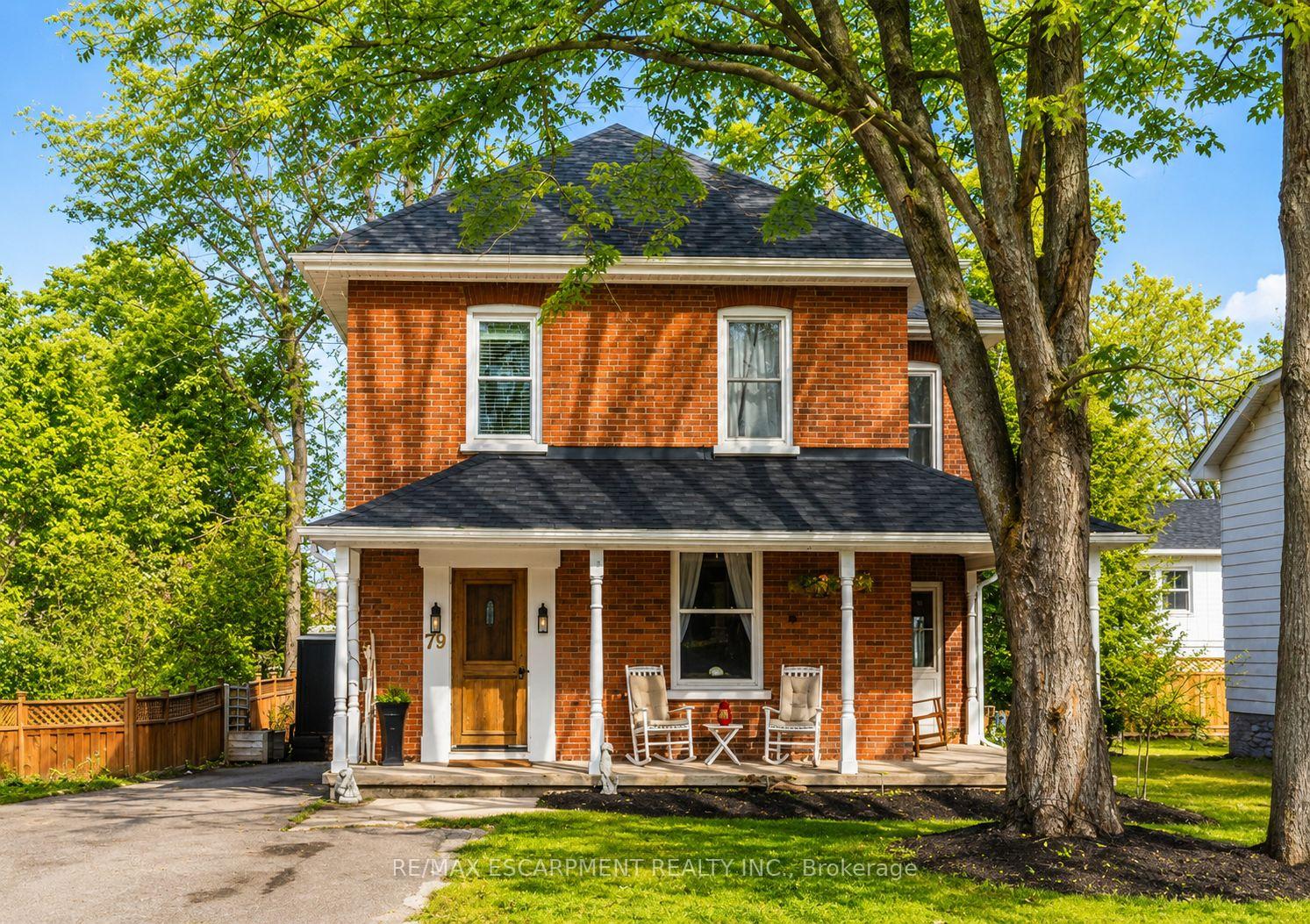 Photo 2 of 79 McMurray Street, Bracebridge — HOMEH