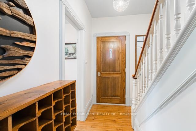 Photo 5 of 79 McMurray Street, Bracebridge — HOMEH