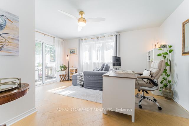 Photo 11 of 79 McMurray Street, Bracebridge — HOMEH