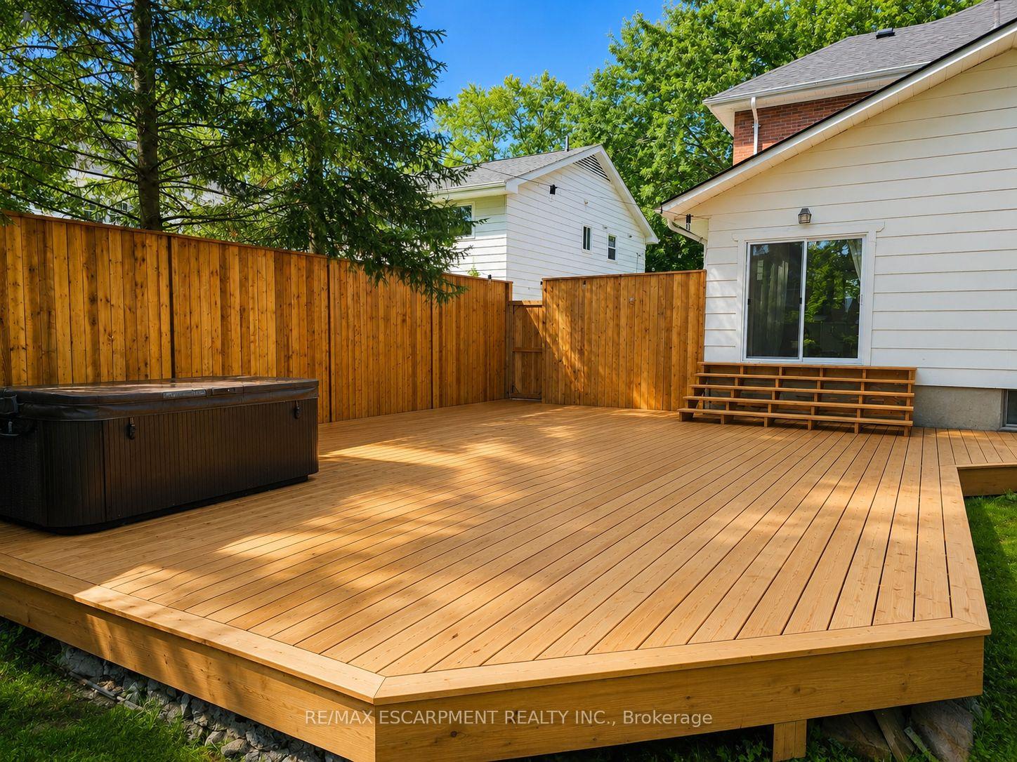Photo 21 of 79 McMurray Street, Bracebridge — HOMEH