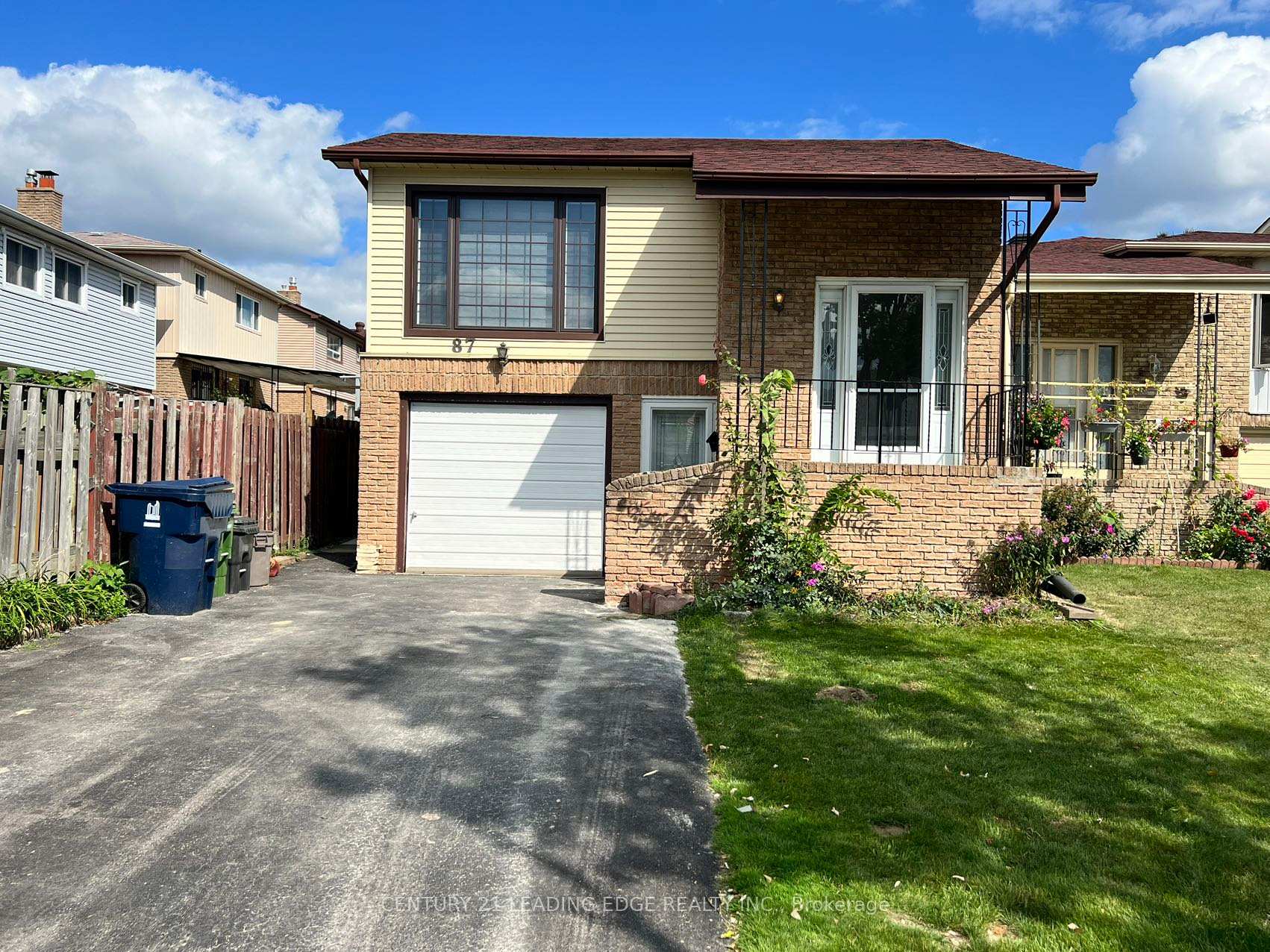 Photo 1 of Unit UPPER, 87 Dunmail Drive, Scarborough, Agincourt North — HOMEH