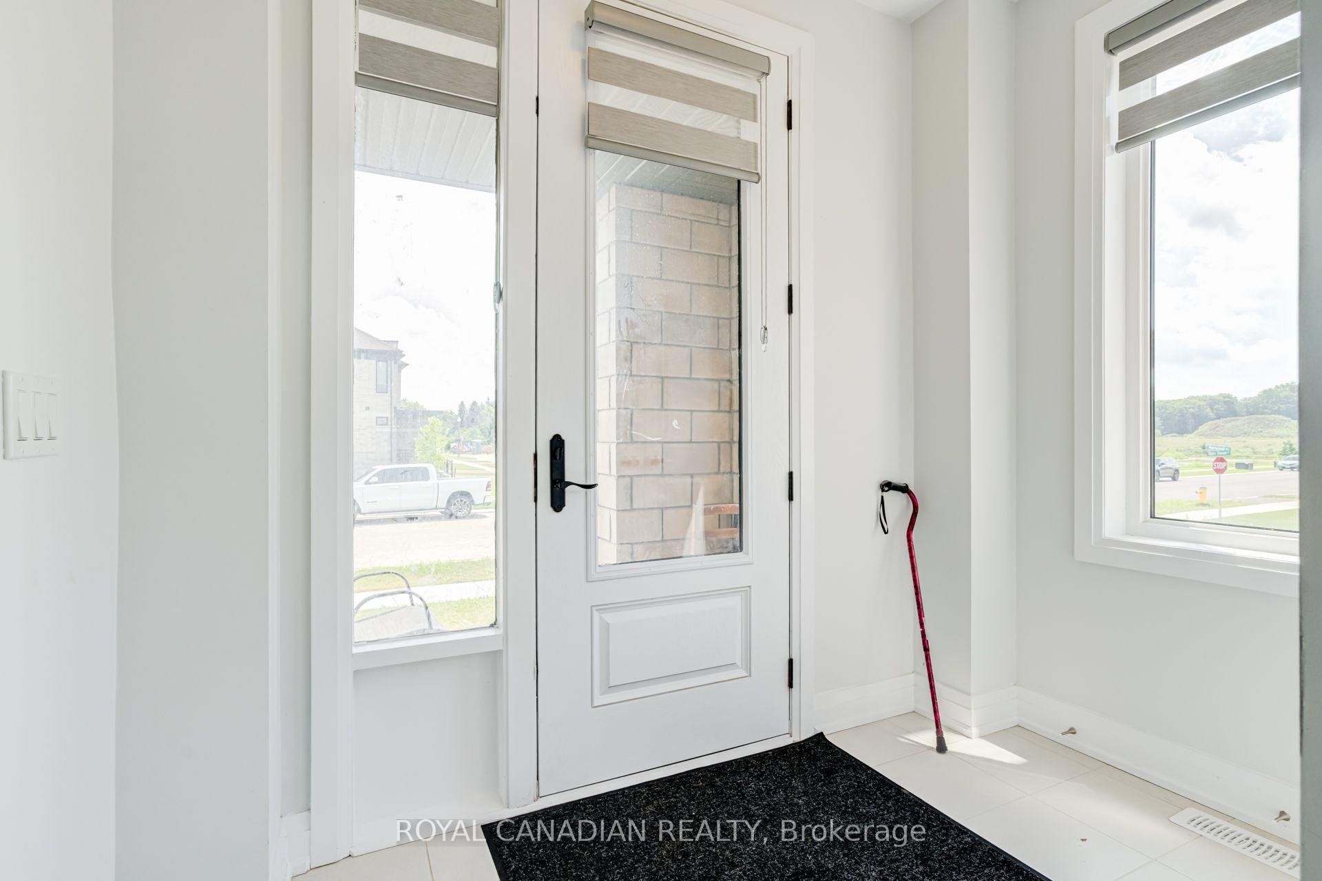Photo 12 of 1439 Upper Thames Drive, Woodstock, Woodstock - North — HOMEH